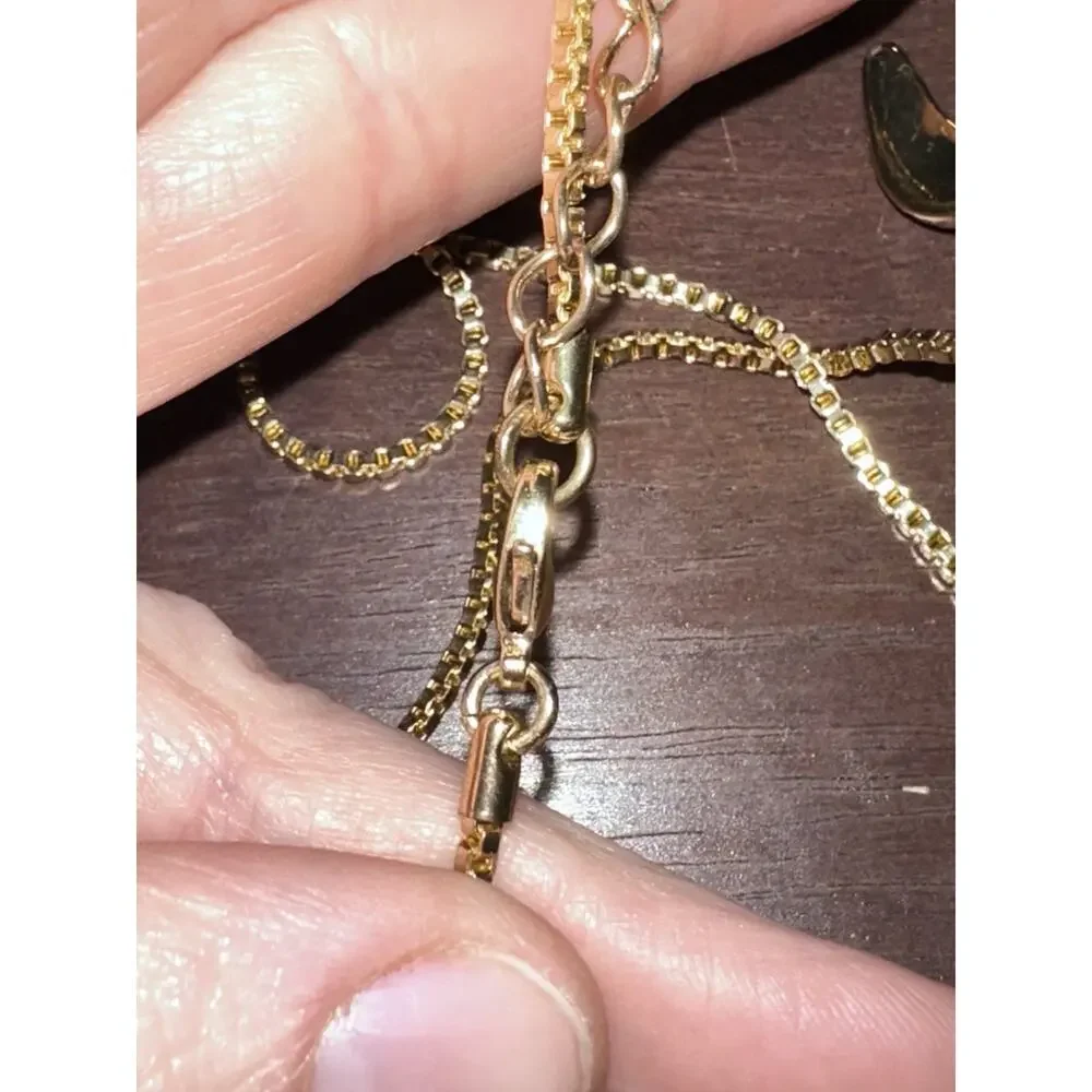 vtg BETSEY JOHNSON Turtle pendant Locket necklace Gold Tone Rhinestones